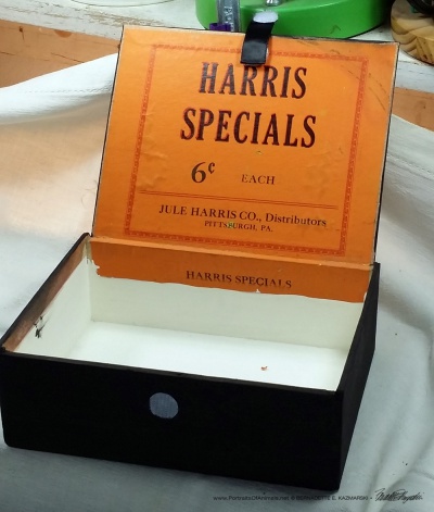 "Black and Light" cigar box keepsake, inside.