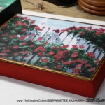 A very small keepsake with "Red Climbers".