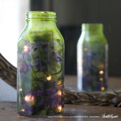 Violets Votive