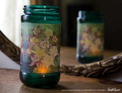Columbines Votive