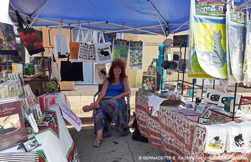 Vendor display with me.