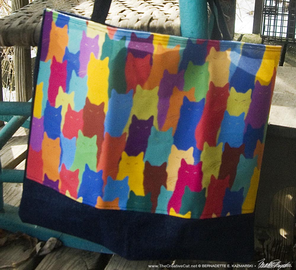 Tote closeup